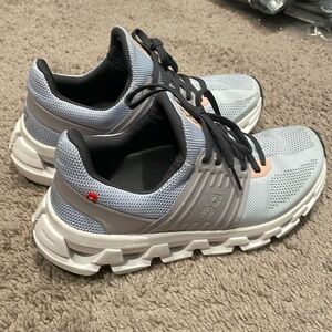 On cloud cloud swift size 6 worn 2x